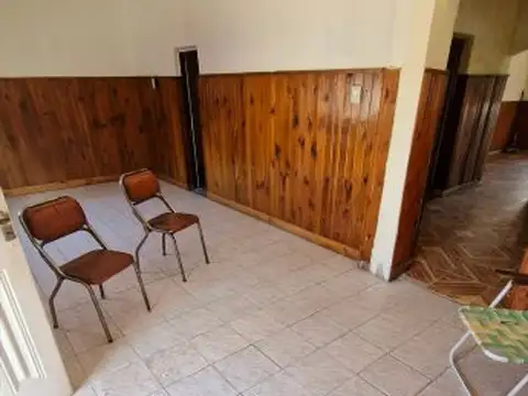 Ascassubi 5900 , Piso 0