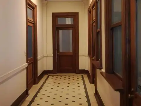 25 de Mayo 489, Piso 5