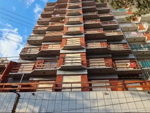 Venta, 1 ambientes con gas, cochera cubierta, San Bernardo
