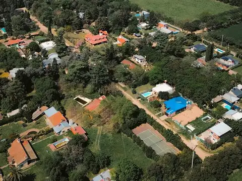 Lote en venta Barrio Los Jilgueros El Cazador