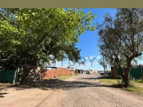 Terreno en Venta 30  mts Fondo