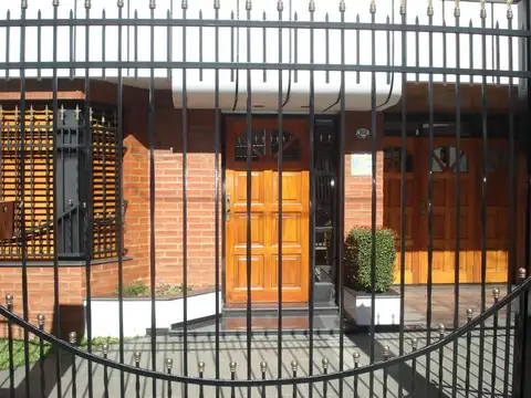 MATADEROS.. Jose L Suarez 1800