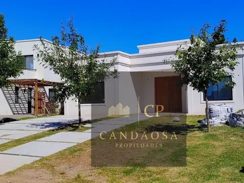 Casa en venta o alquiler a estrenar El Naudir
