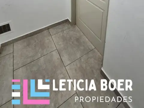 Departamento en Alquiler en Villa Ballester, $ 700.000