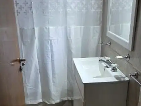 AV ILLIA 1900, Piso Pb