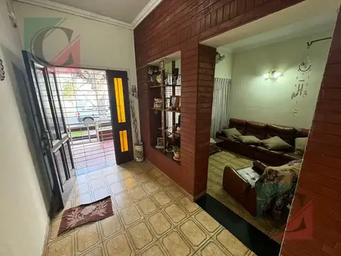 Casa en Venta en Lanus Oeste, USD 95.000