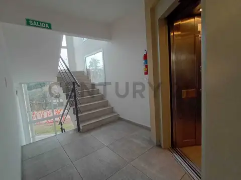 Justo Daract 2100, Piso 1
