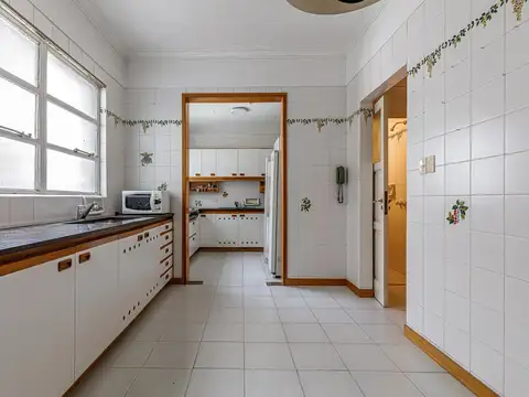 Departamento en Alquiler con 1 cocheras