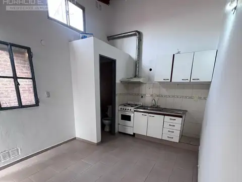 Depto Tipo Casa en Alquiler de 3 ambientes