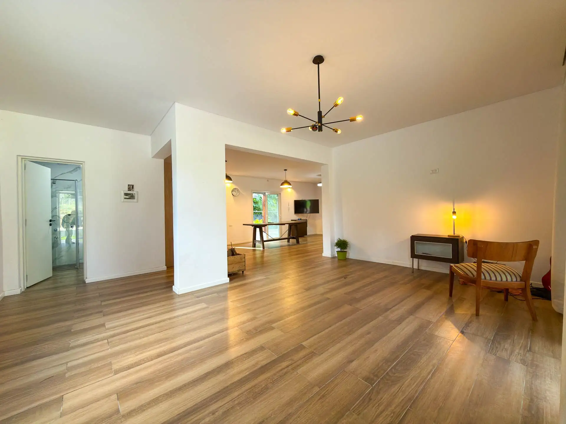 Casa quinta + 2 cabañas, 190m² con piscina y parque — Ideal inversión