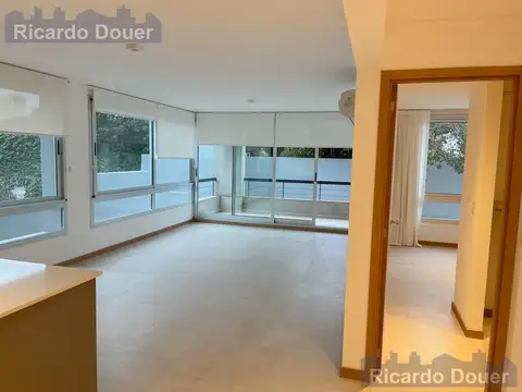 Departamento en Alquiler con 2 cocheras
