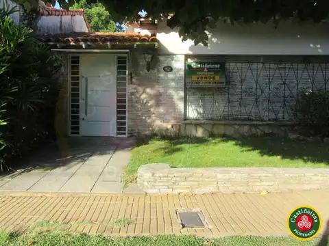 Casa en Venta en Turdera, USD 130.000