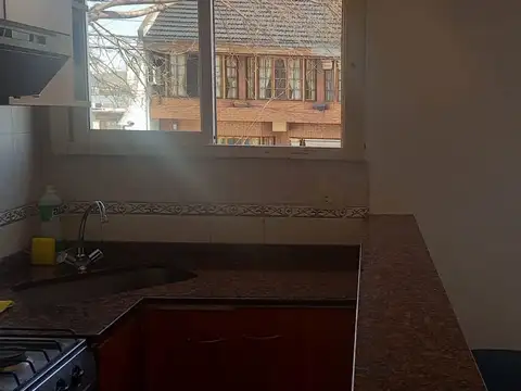 Depto Tipo Casa en Alquiler en Villa Real, $ 650.000