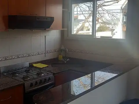 Depto Tipo Casa en Alquiler de 1 dormitorio