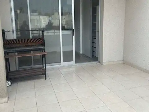 MONOAMB 50 M2 TOTALES CON BALCON TERRAZA