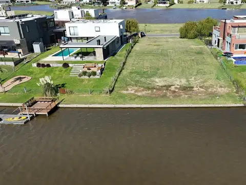 Terreno con salida al Rio en el Naudir - Escobar