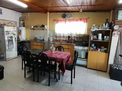 Malvinas 3900, Piso 0
