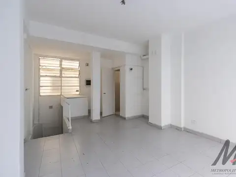 Local en Venta en Balvanera, USD 45.000