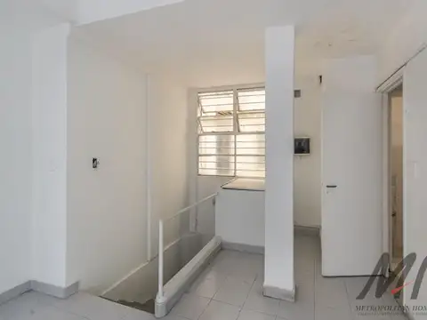 Local en Venta 70 años