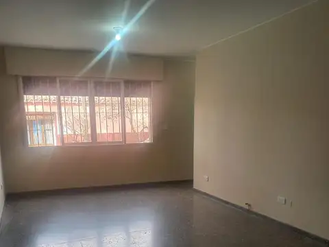 Departamento en Alquiler 40 años