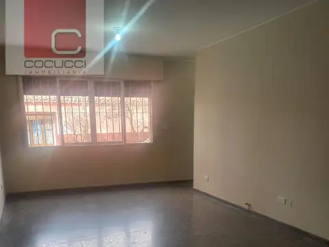 Departamento en Alquiler 40 años