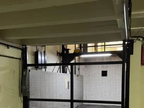 Córdoba 3500, Piso -1