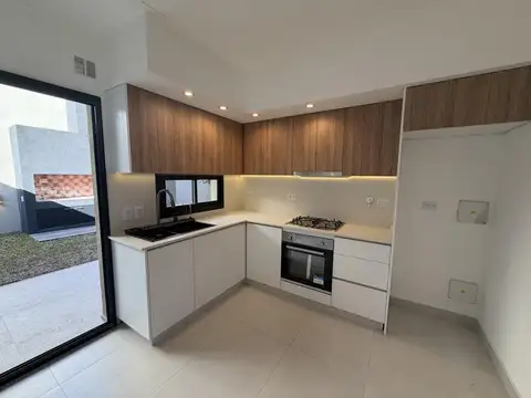 Casa en Venta al Oeste