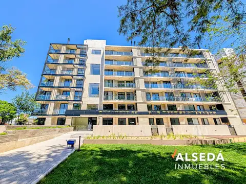 Juan José Paso al 7700