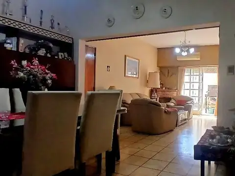 Casa en Venta en Caseros, USD 250.000