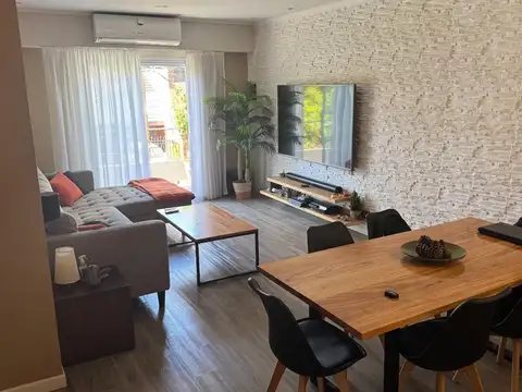 Depto Tipo Casa en Venta de 2 dormitorios