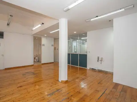 Avenida Álvarez Thomas 100