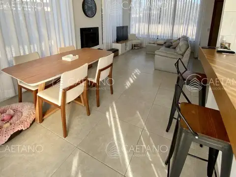Casa en Venta en Punta del Este, USD 325.000