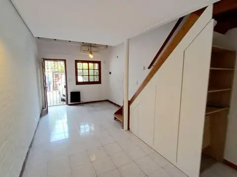 Departamento en Alquiler de Monoambiente