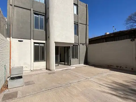 Departamento en Venta con 5 cocheras
