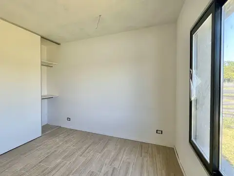 CASA 4 AMBIENTES A ESTRENAR SAN SEBASTIAN