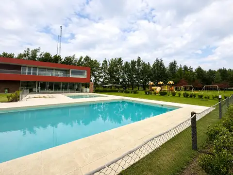 Terreno en Venta en Funes, USD 133.000