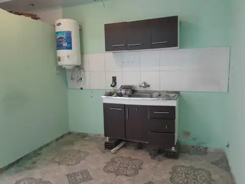 Casa en Alquiler en Gonzalez Catan, $ 420.000