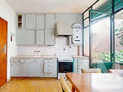 Depto Tipo Casa 6 ambientes con 2 baños