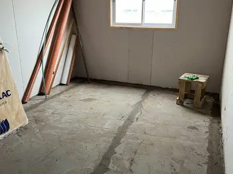 VENTA DE CASA DE DOS AMBIENTES EN BARRIO PRIVADO ARROYOS DE SAN VICENTE