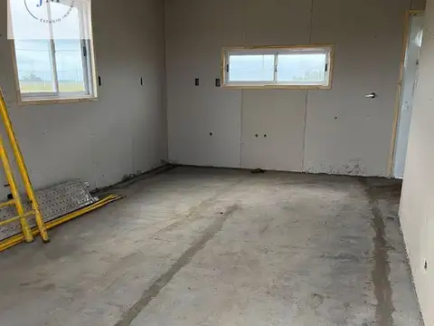 venta de casa de 2 ambientes en BARRIO PRIVADO  ARROYOS DE SAN VICENTE.