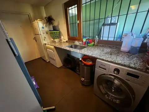 Venta Casa Chalet Adrogué Pileta Parque Permuta Apto Crédito