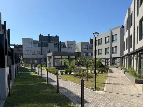 Town Kiri - Av. de los lagos al 2100