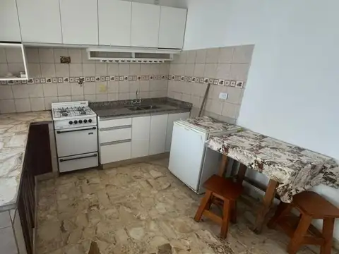 VILLA DE MAYO - Hermosa casa a mts de Sucre