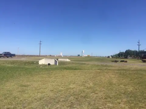 Terreno en Venta 17,60  mts Fondo