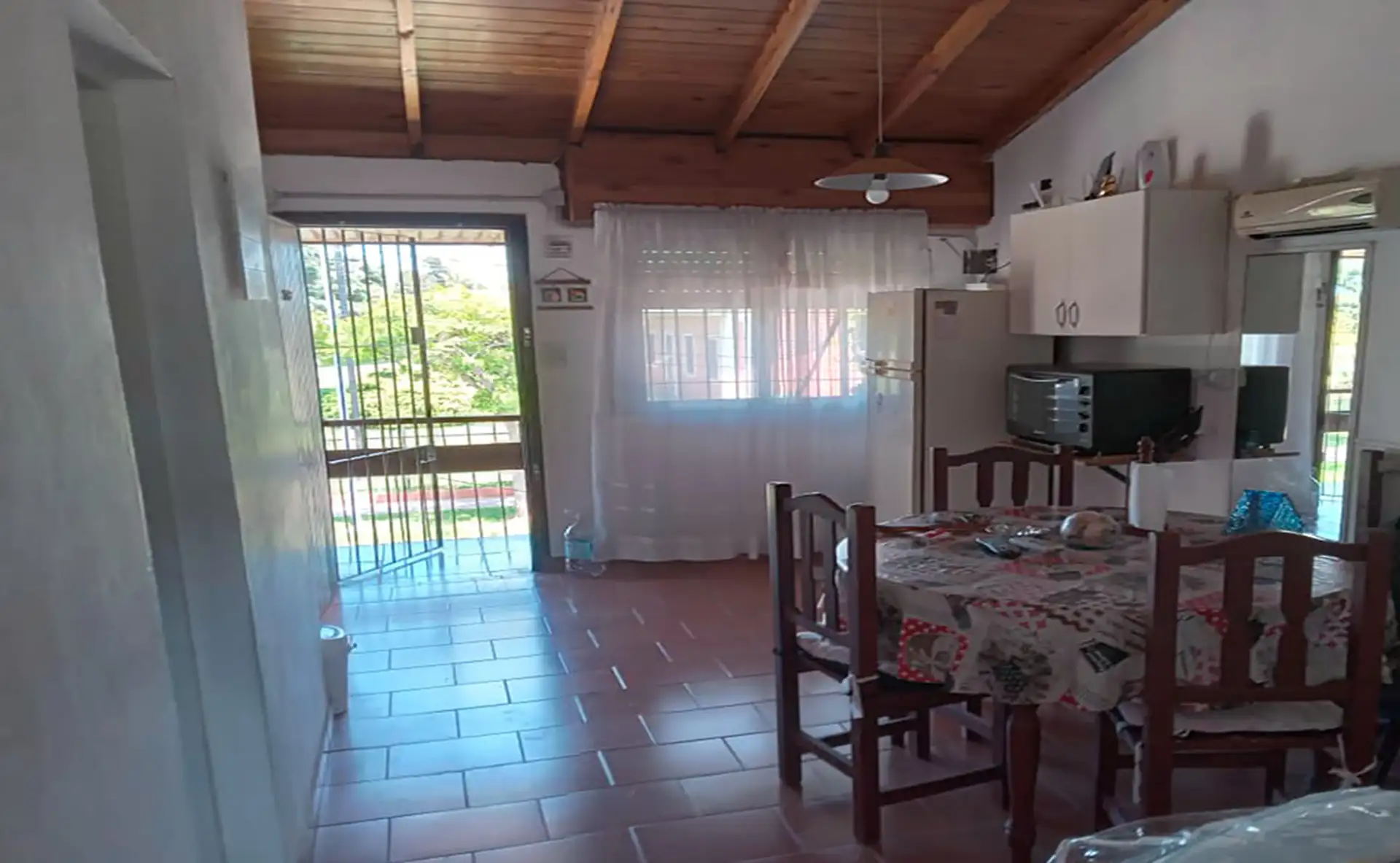 Depto 2 amb en El Faro a 1 cuadra de la playa, 36m² con entrepiso y balcón
