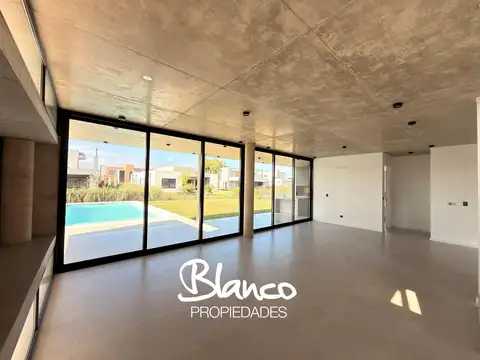 Casa en Venta en Pilara, USD 698.000