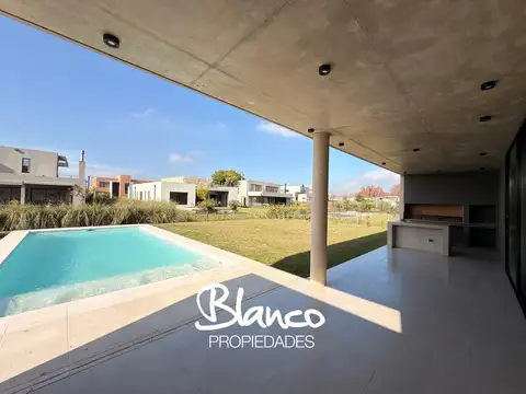 Pilará - La Calesa 100
