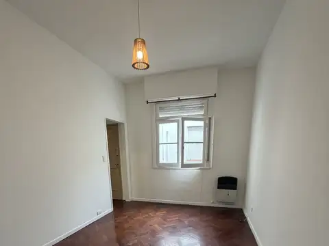 Departamento en Alquiler en Caballito, $ 600.000