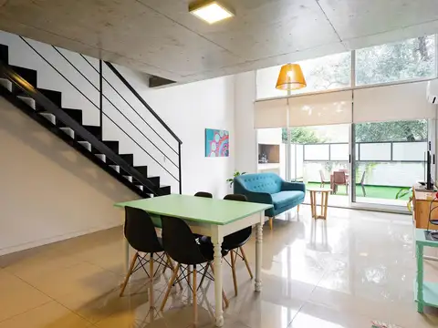 venta departamento 1 dormitorio comodín patio exclusivo fisherton