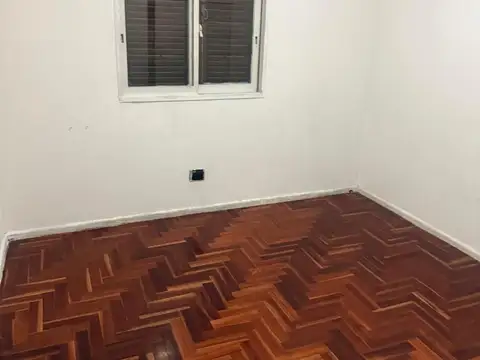 Departamento en Alquiler en Godoy Cruz, $ 580.000